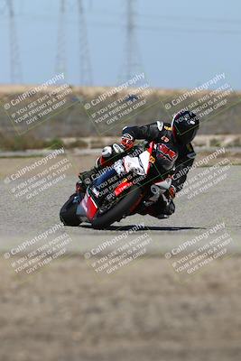 media/Mar-23-2025-TrackDaz (Sun) [[88a7749186]]/A Group/2pm (Cotton Corners)/